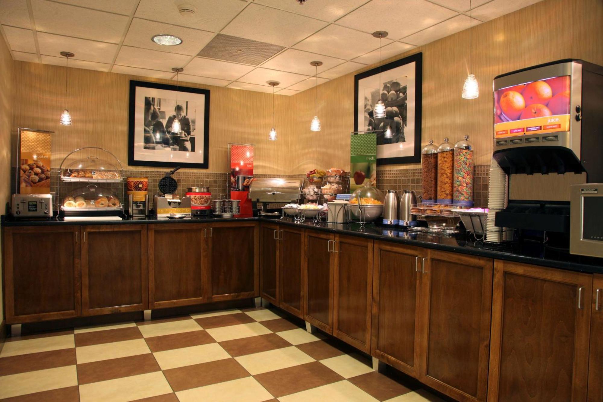 Hampton Inn Richmond/Ashland Dış mekan fotoğraf